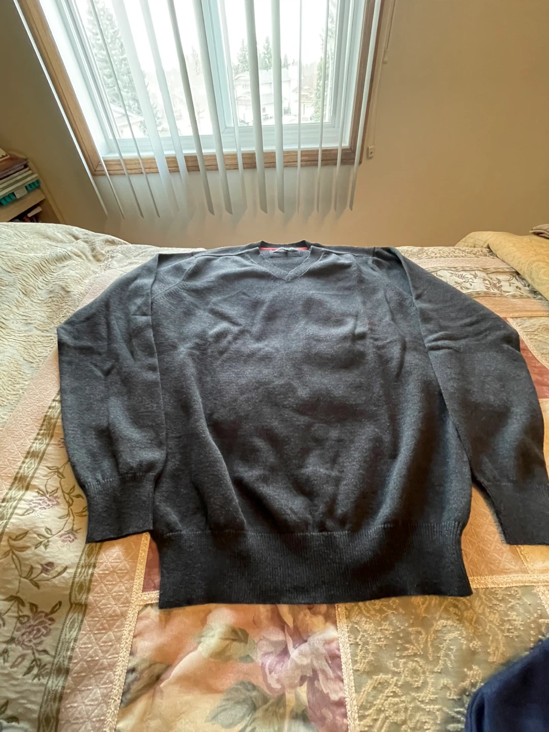 RITCHIE Men's 1/4 Zip Sweater size small - photo 3