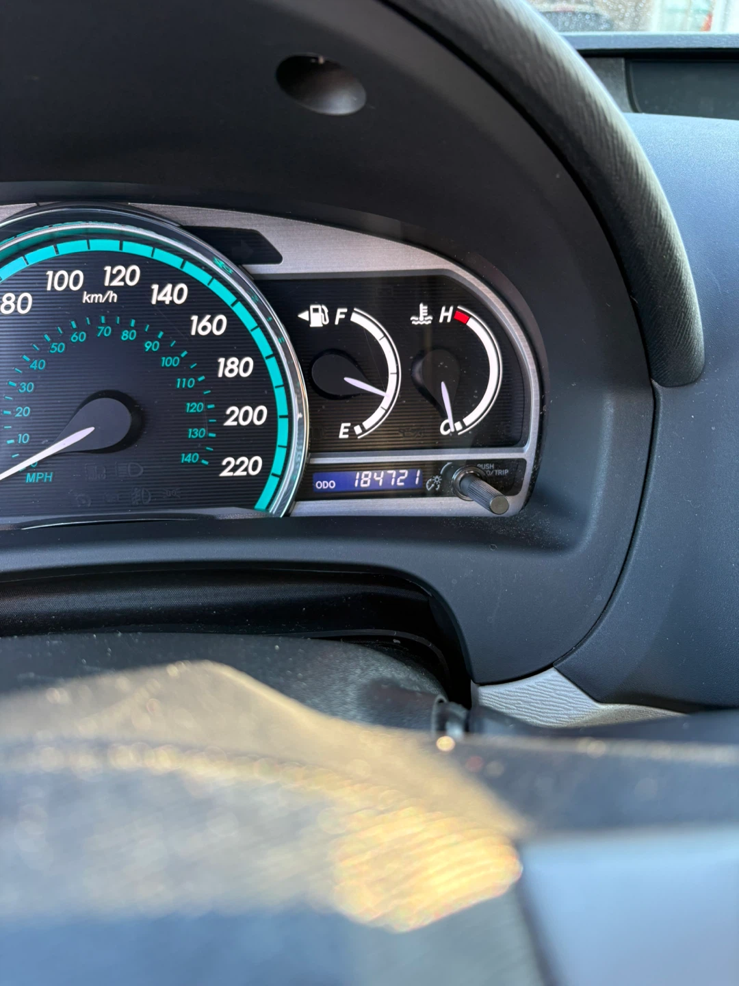 Toyota Venza 2011 Silver - photo 4