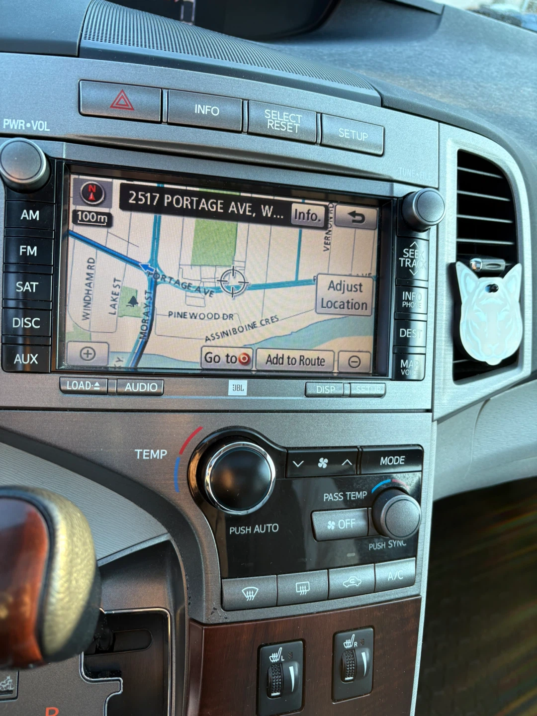 Toyota Venza 2011 Silver - photo 5