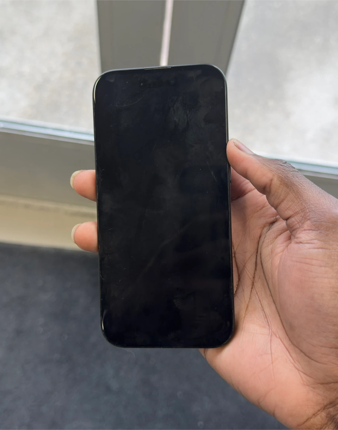 Apple iPhone 15 - photo 2