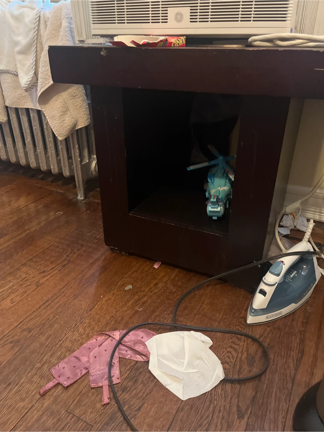 Black side table for sale - photo 2