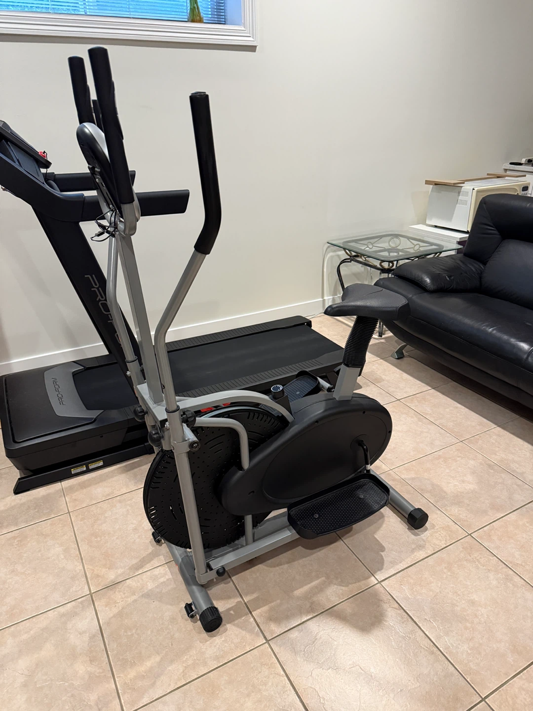$70 exercise bike - photo 4