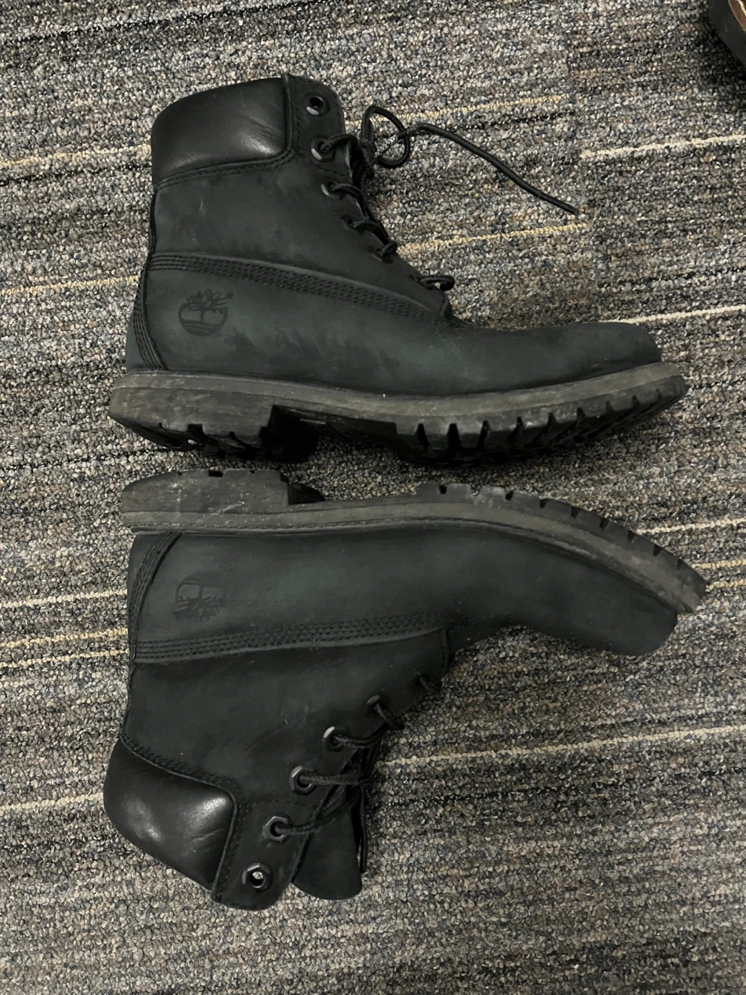 Women’s  Black Timberland Boots (size 6.5) - photo 3