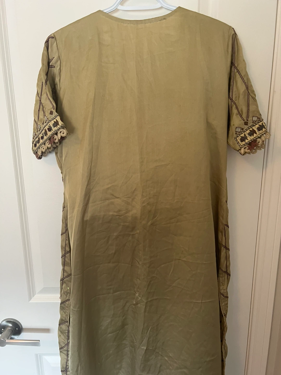 Embroidered Kurta and Pants Set - photo 4
