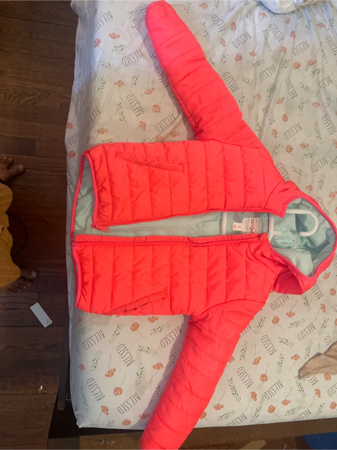 Cat & Jack Puffer Jacket Size 4T Neon Pink