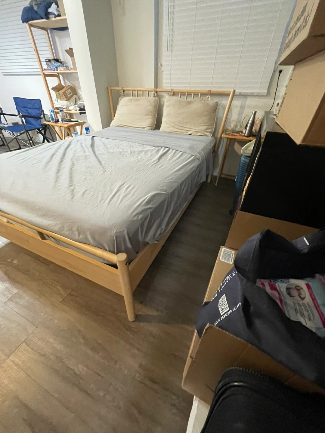 Wooden Bed Frame - photo 4