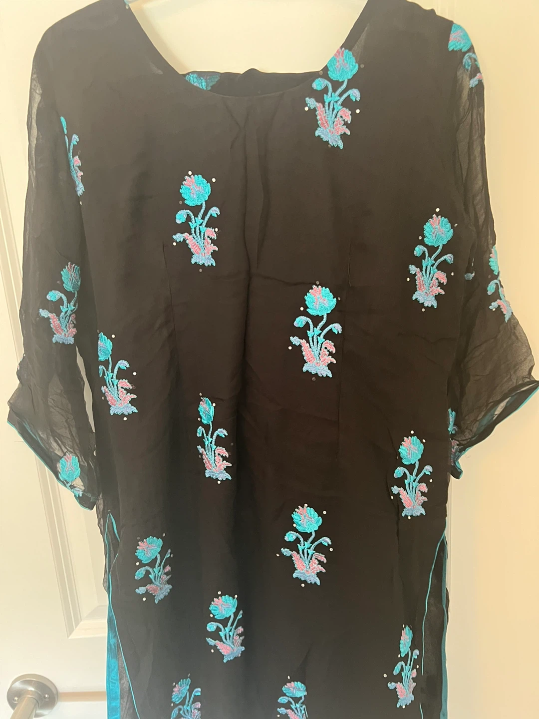Black shirt with Floral Embroidery - photo 4