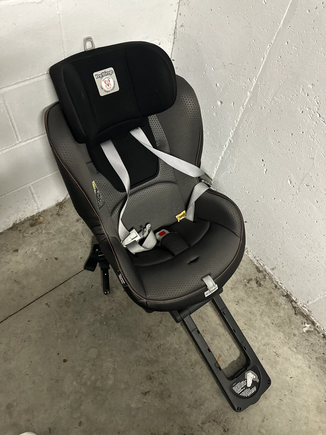 Peg Perego Car Seat - photo 2