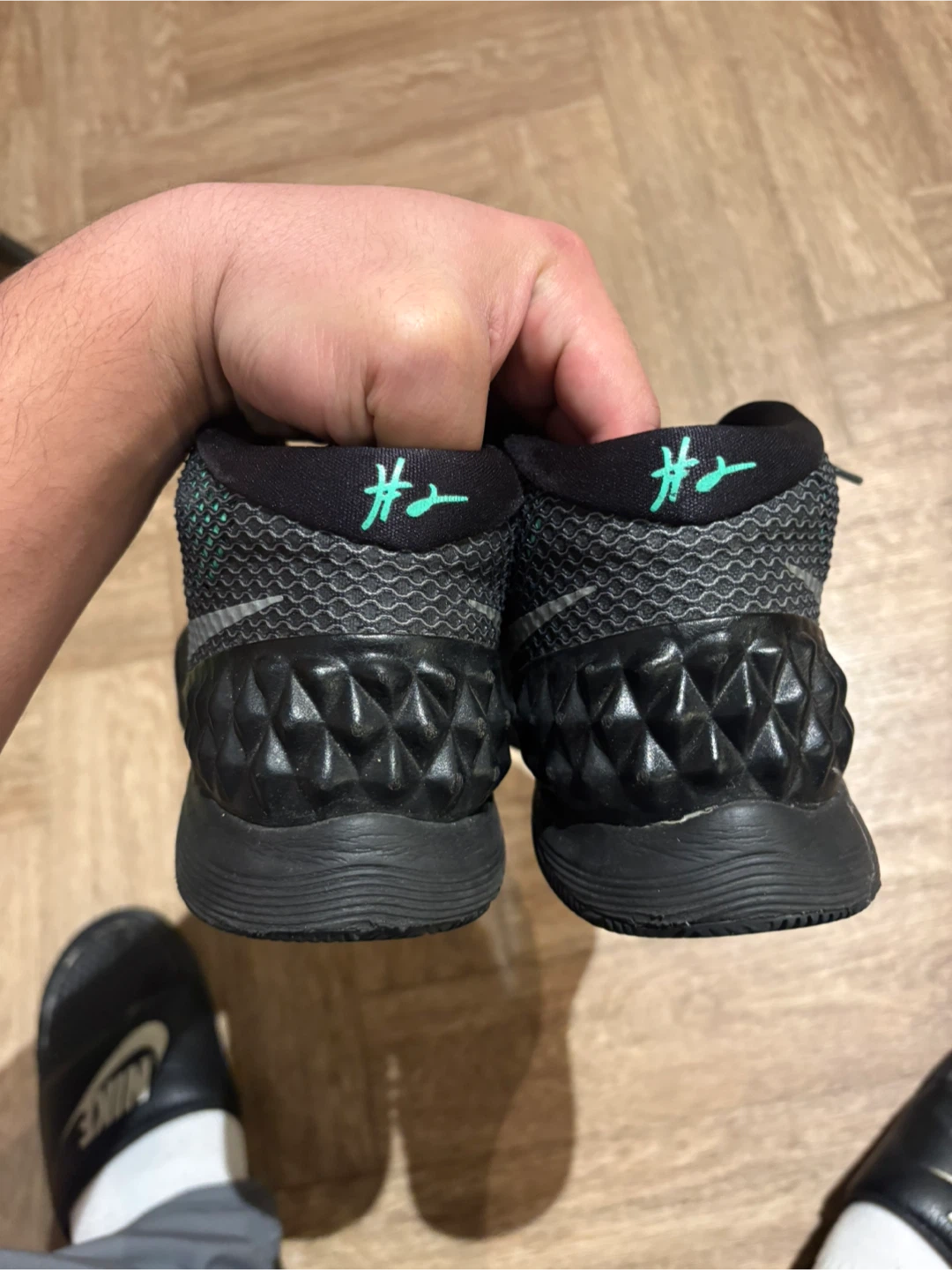 Nike Kyrie 1s Driveway - photo 3