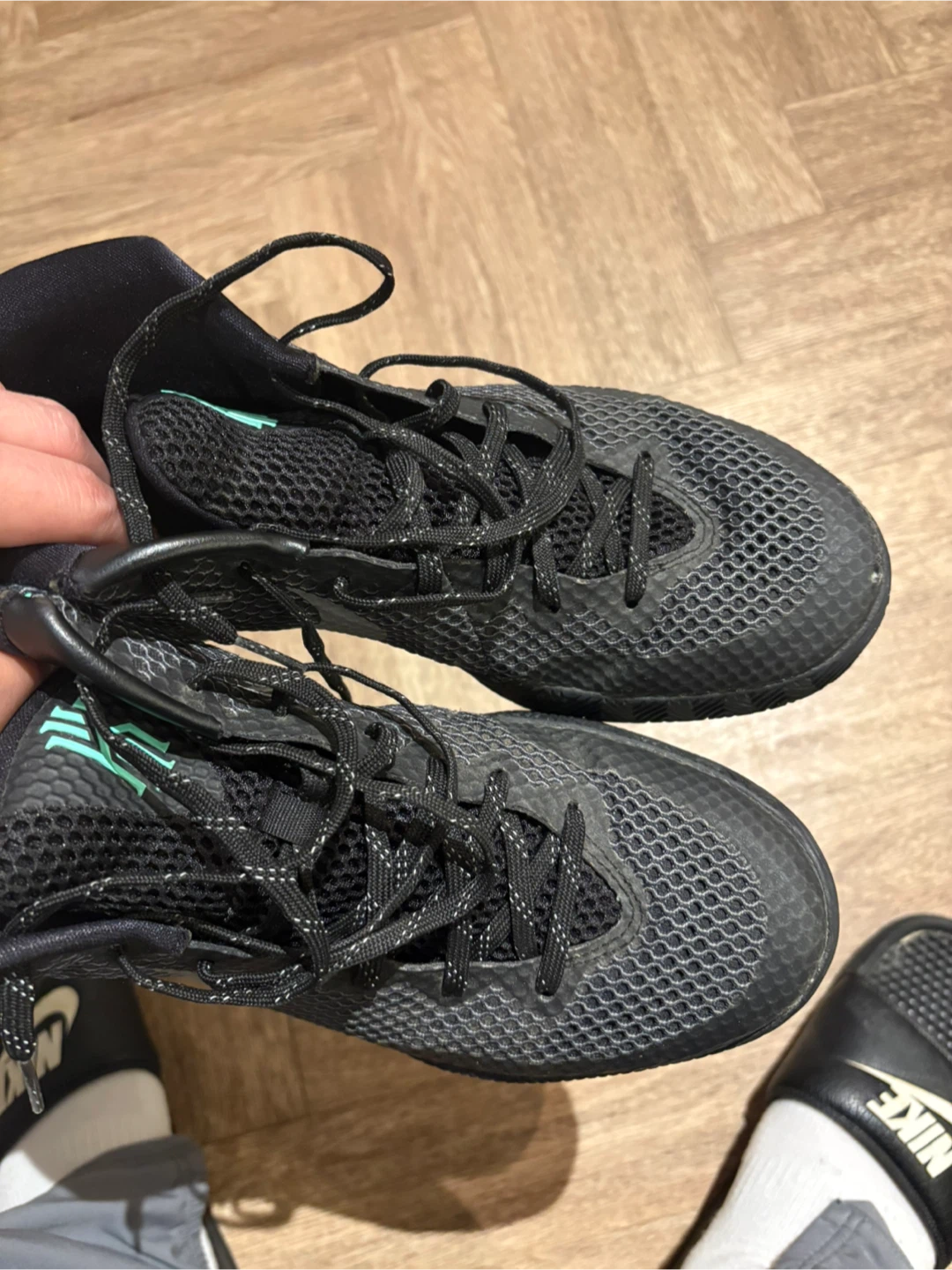 Nike Kyrie 1s Driveway - photo 5