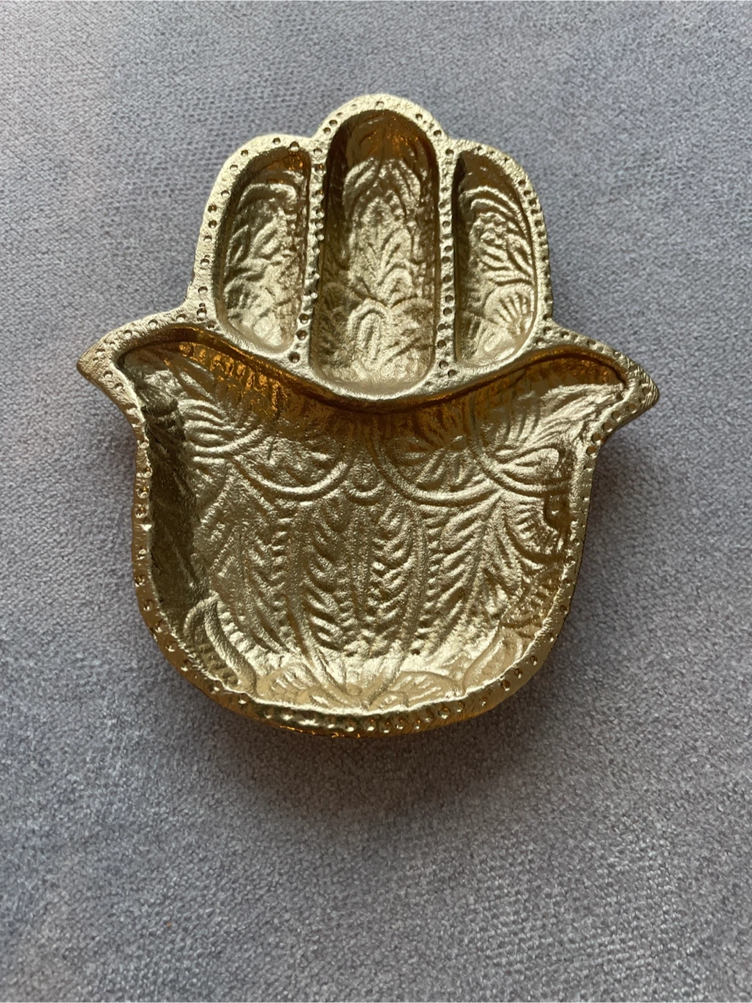 🧡 Gold Hamsa Jewelry Dish