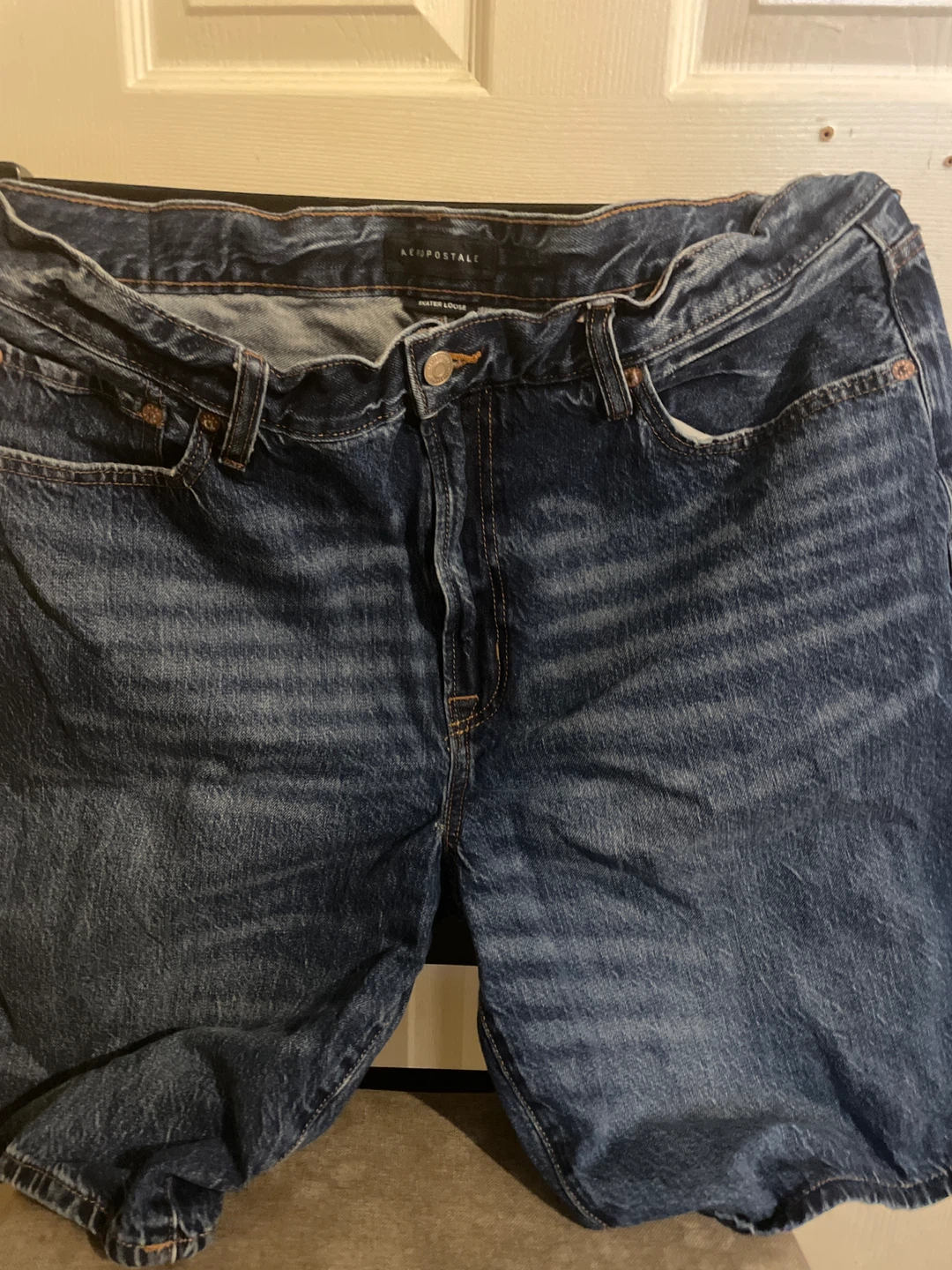 Aeropostale Men's Master Loose Fit Jeans size 36  Size 36
