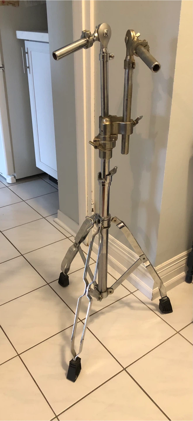 Heavy duty double tom stand