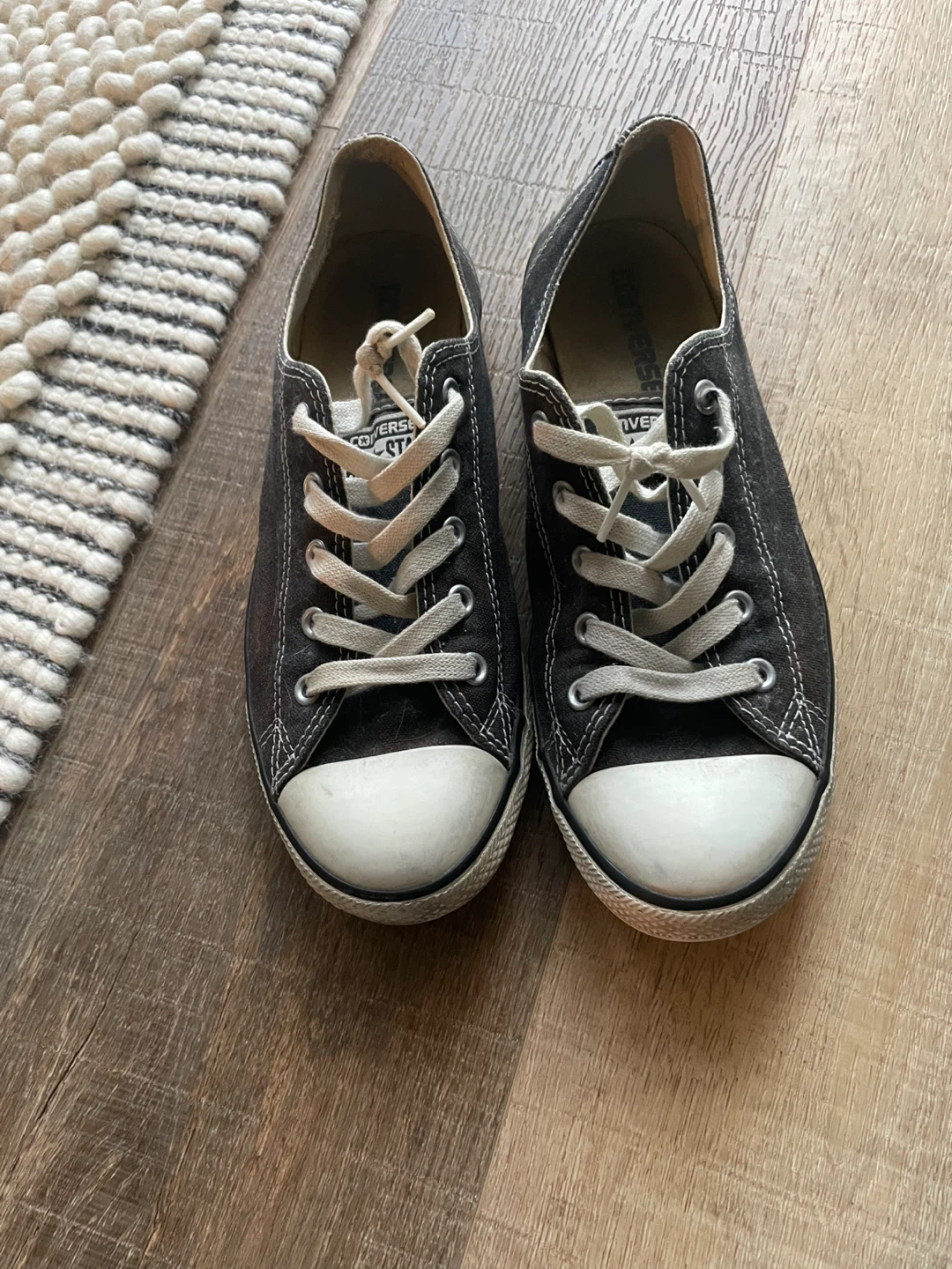 Converse Chuck Taylor All Star Sneakers - Black, Size 8