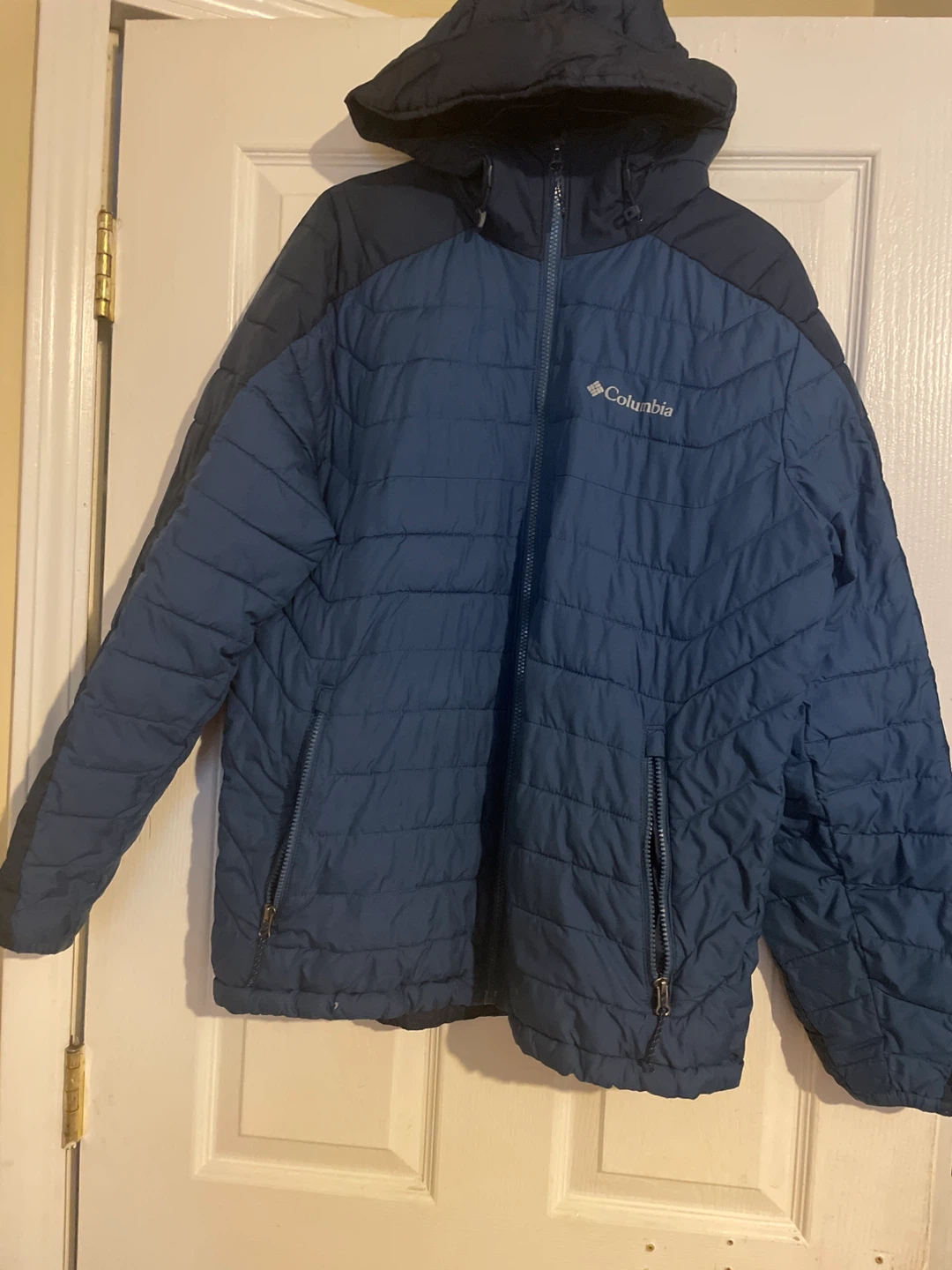 Columbia Puffer Jacket with Hood