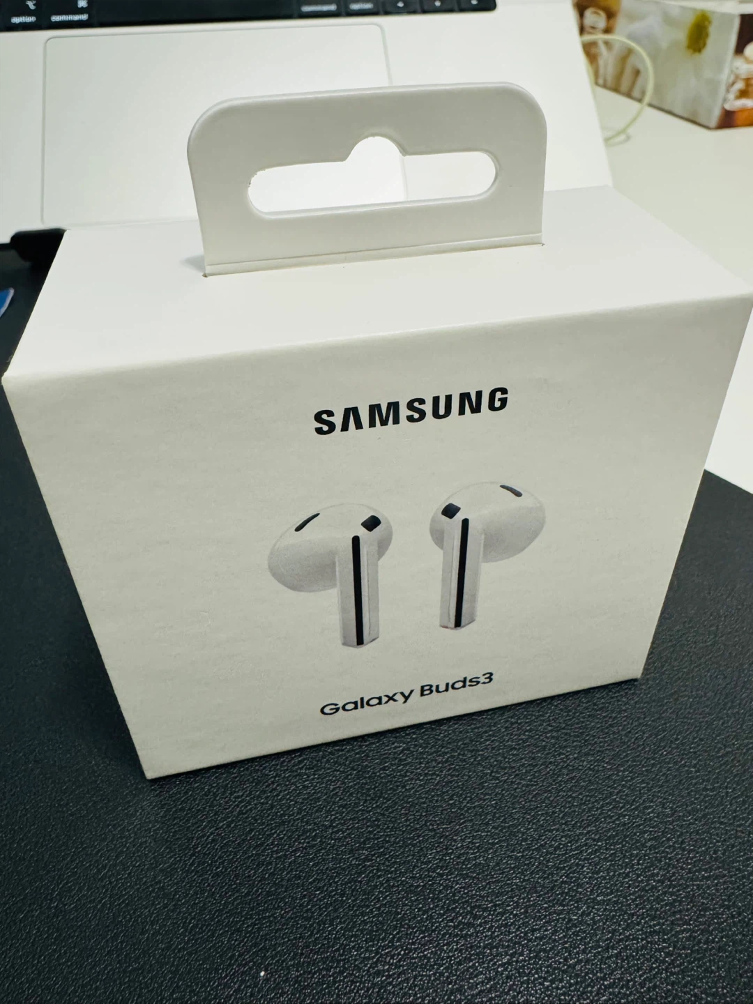 Samsung Galaxy Buds3 Wireless Earbuds