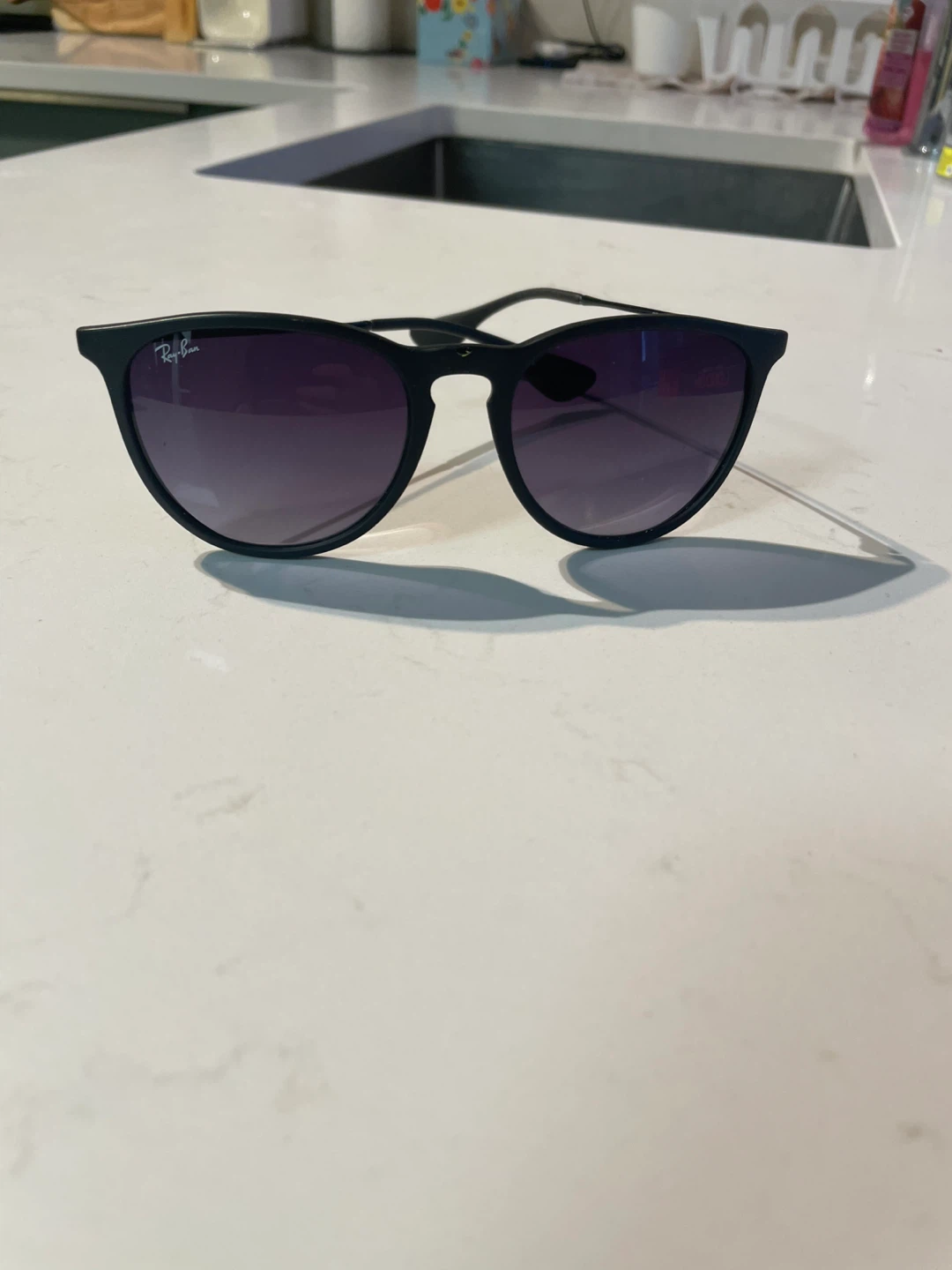 Ray-Ban Erika RB4171 Sunglasses - photo 2