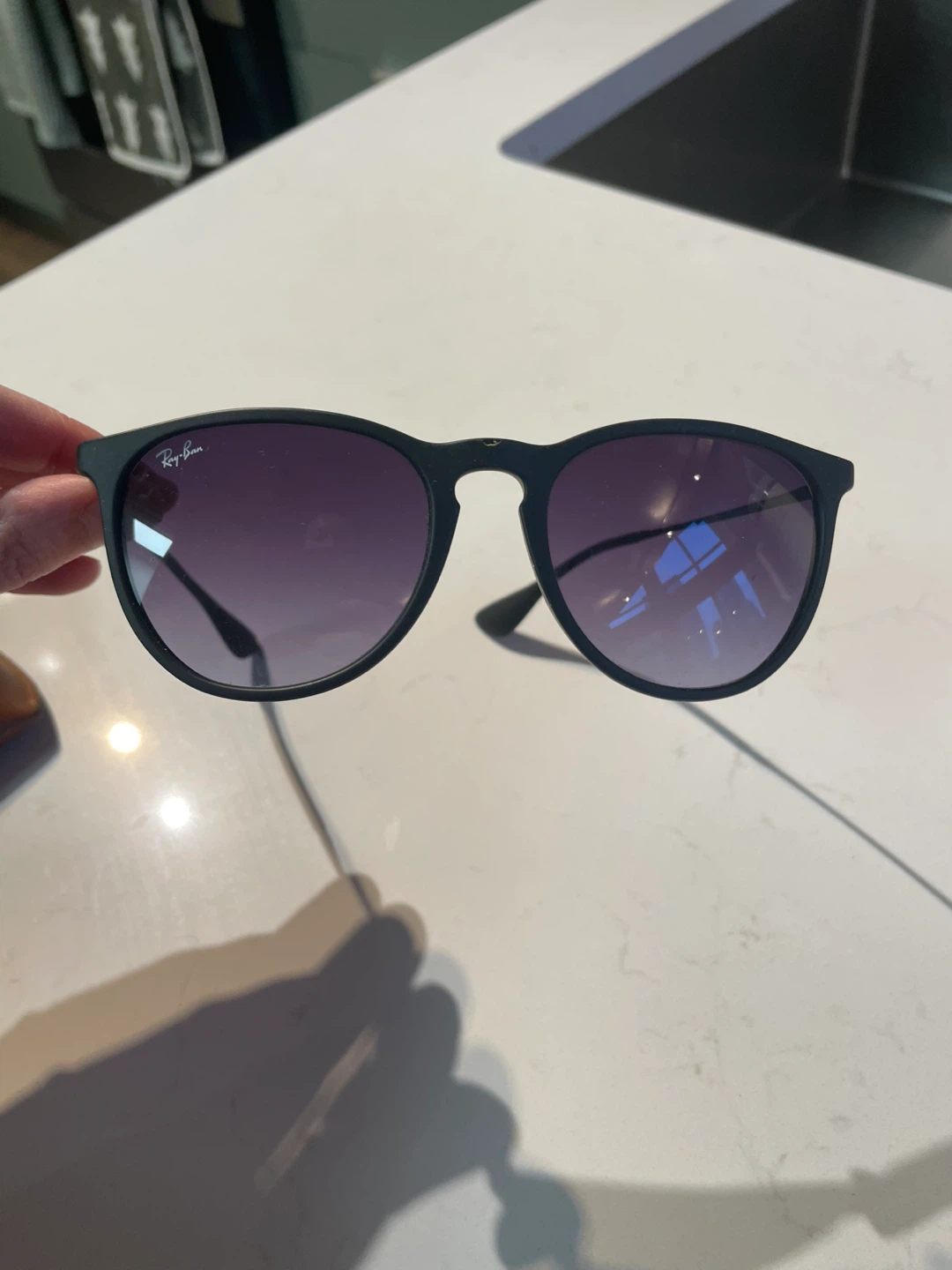 Ray-Ban Erika RB4171 Sunglasses - photo 3