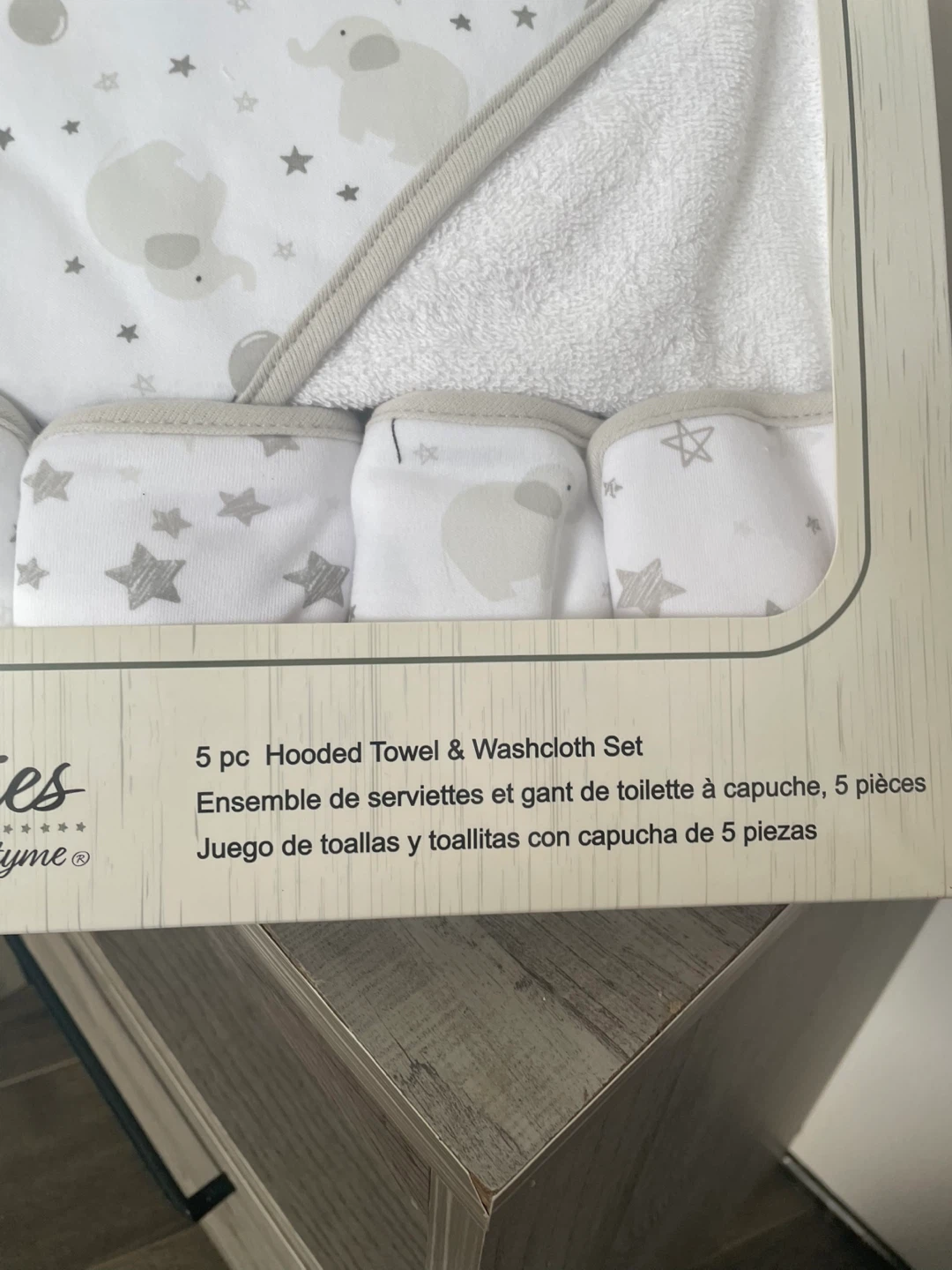 5 pc Hooded Towel & Washcloth Set by Tenderlyme - photo 2