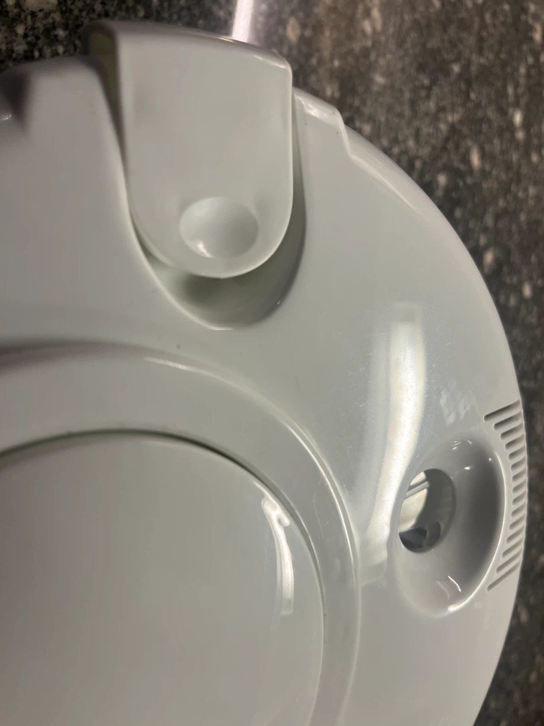 White Salad Spinner - photo 2