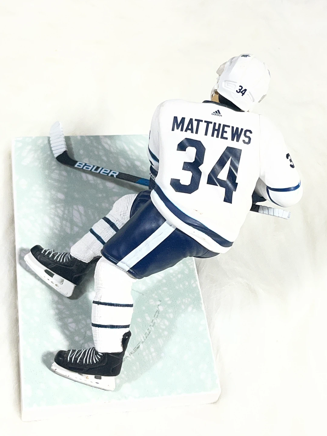 Auston Matthews Toronto Maple Leafs Hockey Figure #34 - photo 3