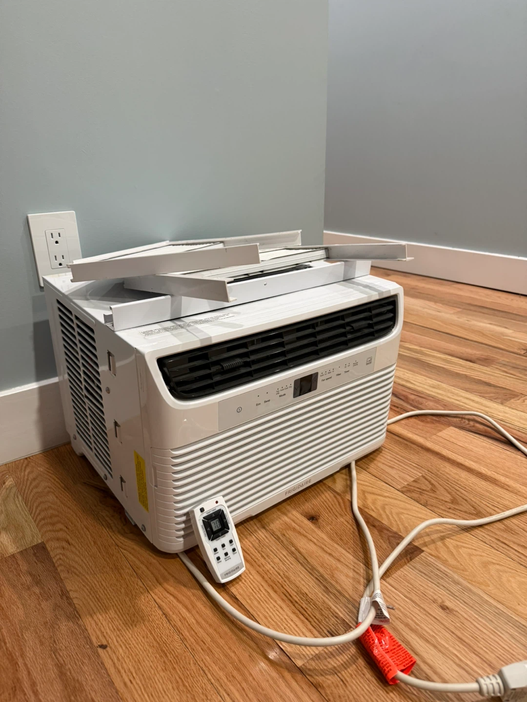 Frigidaire FHWC063TB1 Window AC - photo 2