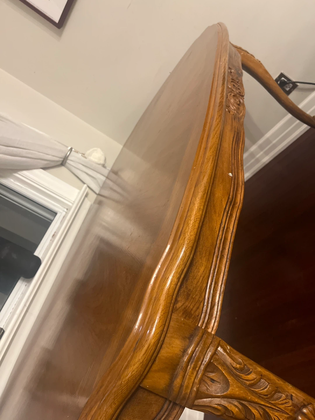 Oval Wood Dining Table with Carved Legs - photo 2