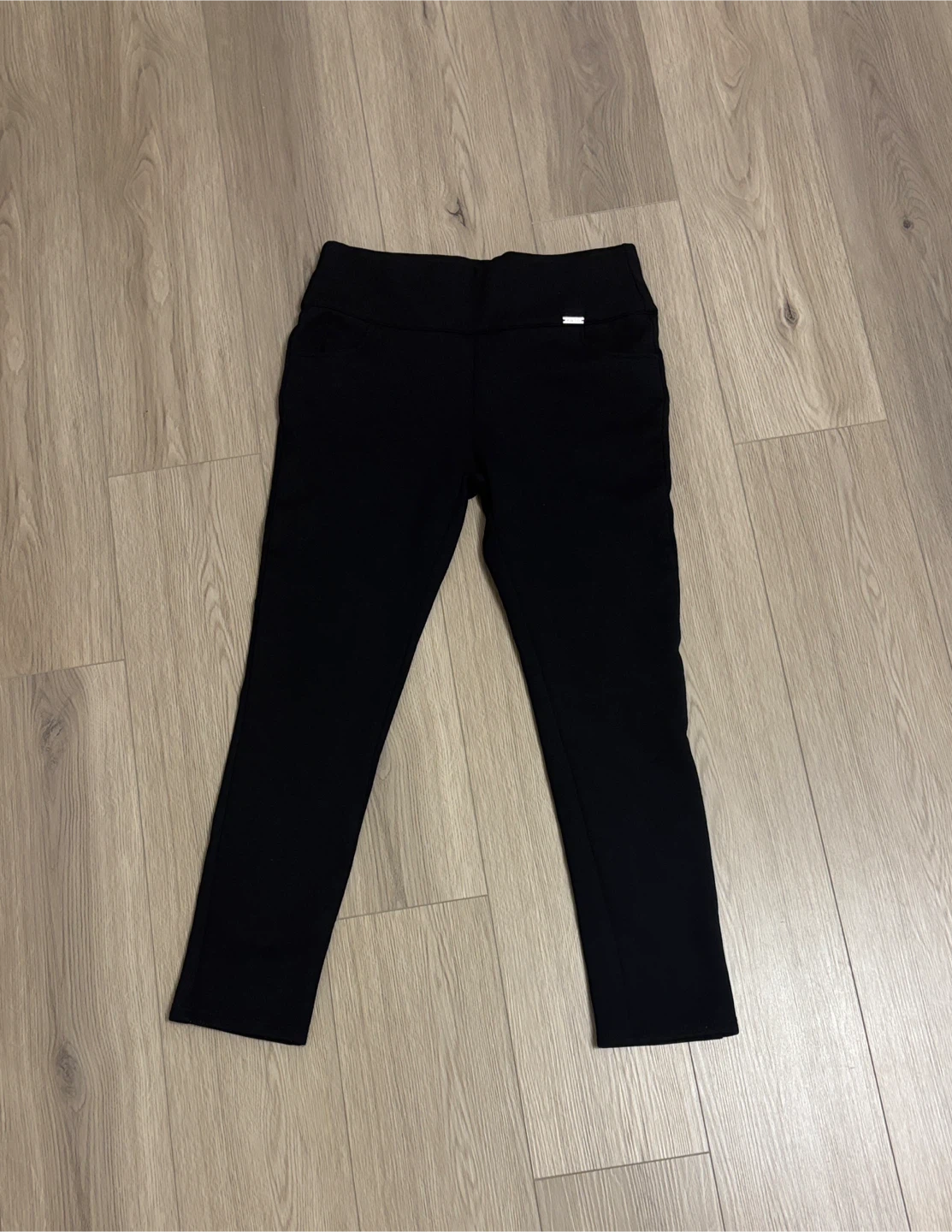 Women’s lined winter pants size medium