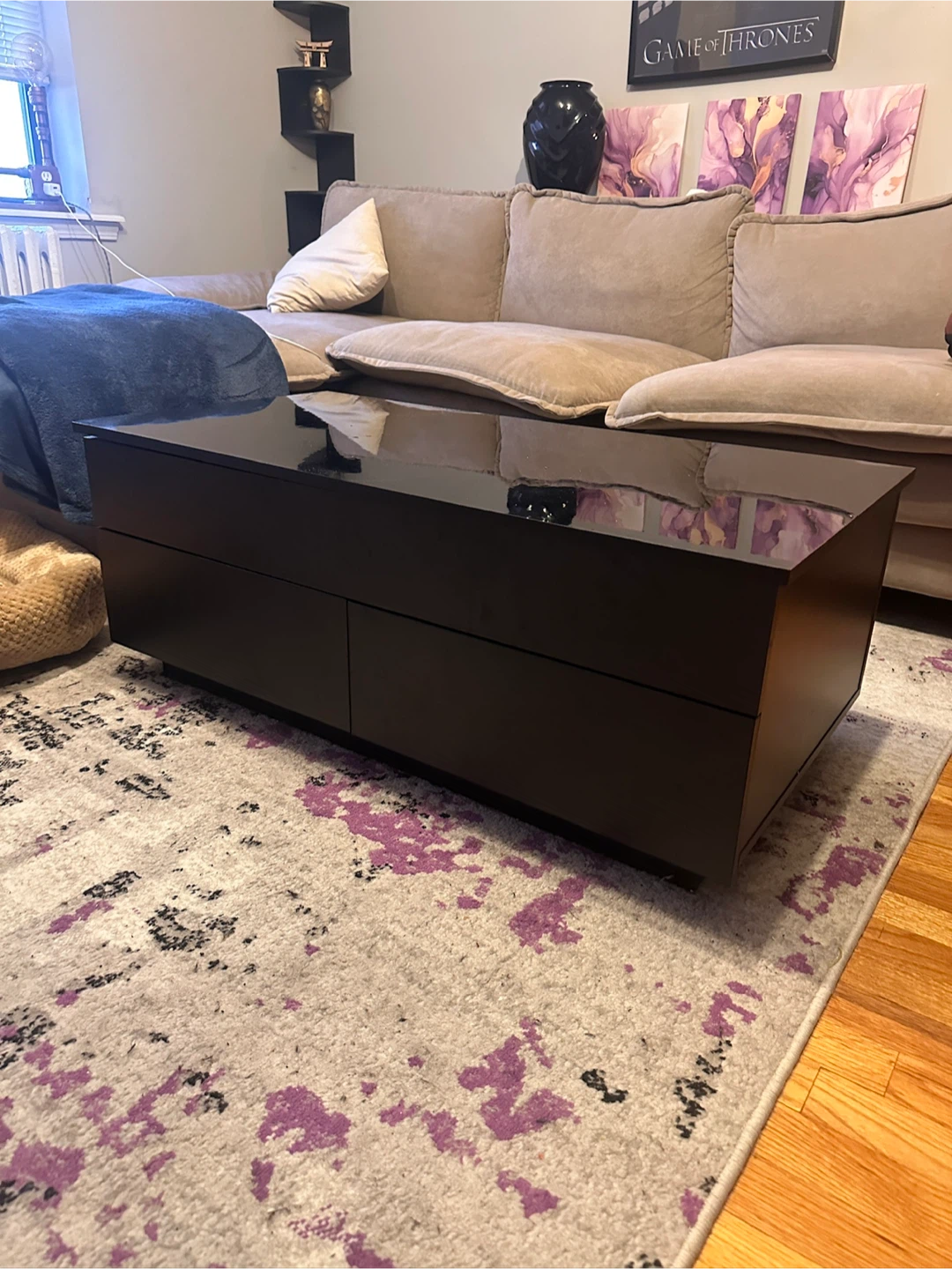 Black Lift-Top Coffee Table with Storage