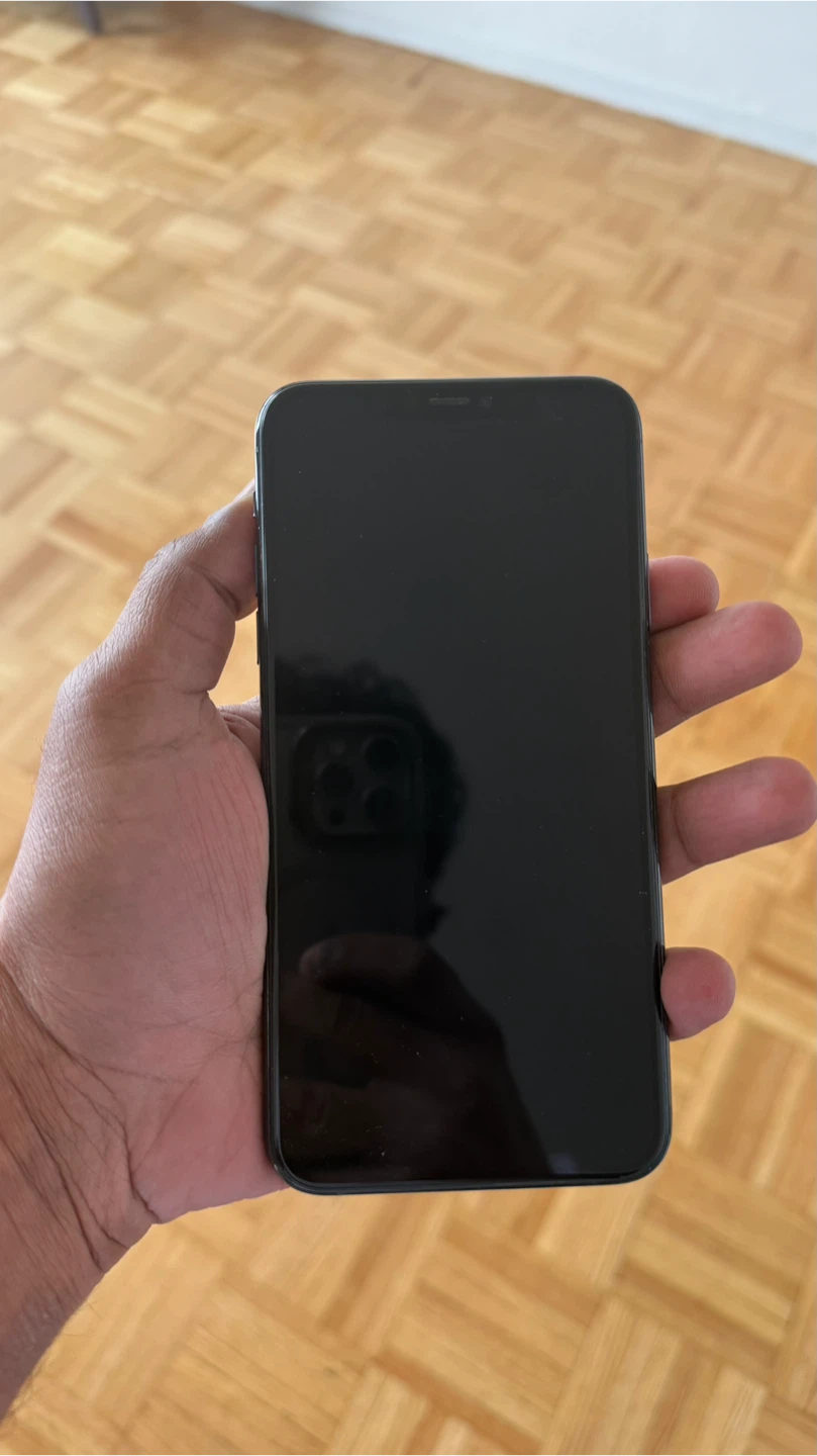 Apple iPhone 11 Pro Max 64 GB - photo 2