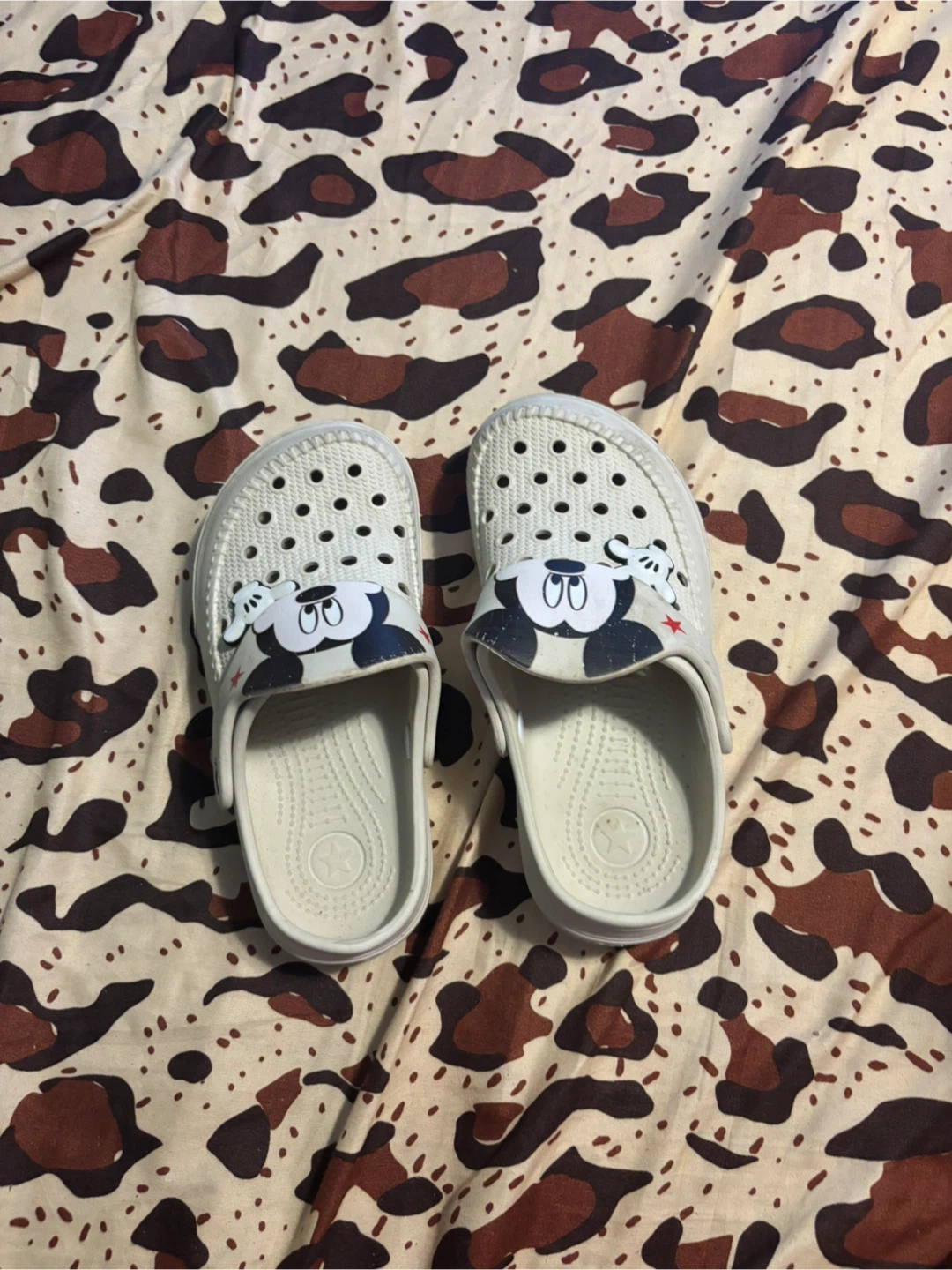 Mickey Mouse Clogs - Size 235 (EUR 37)