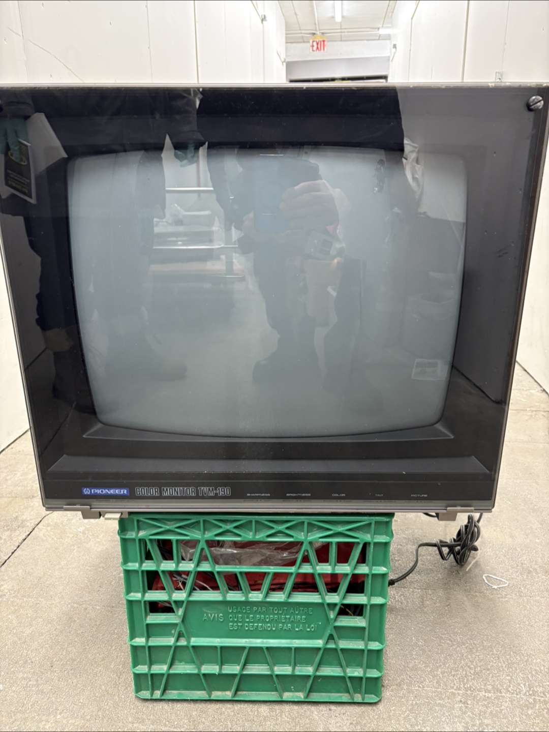 Pioneer Color Monitor TVM-190