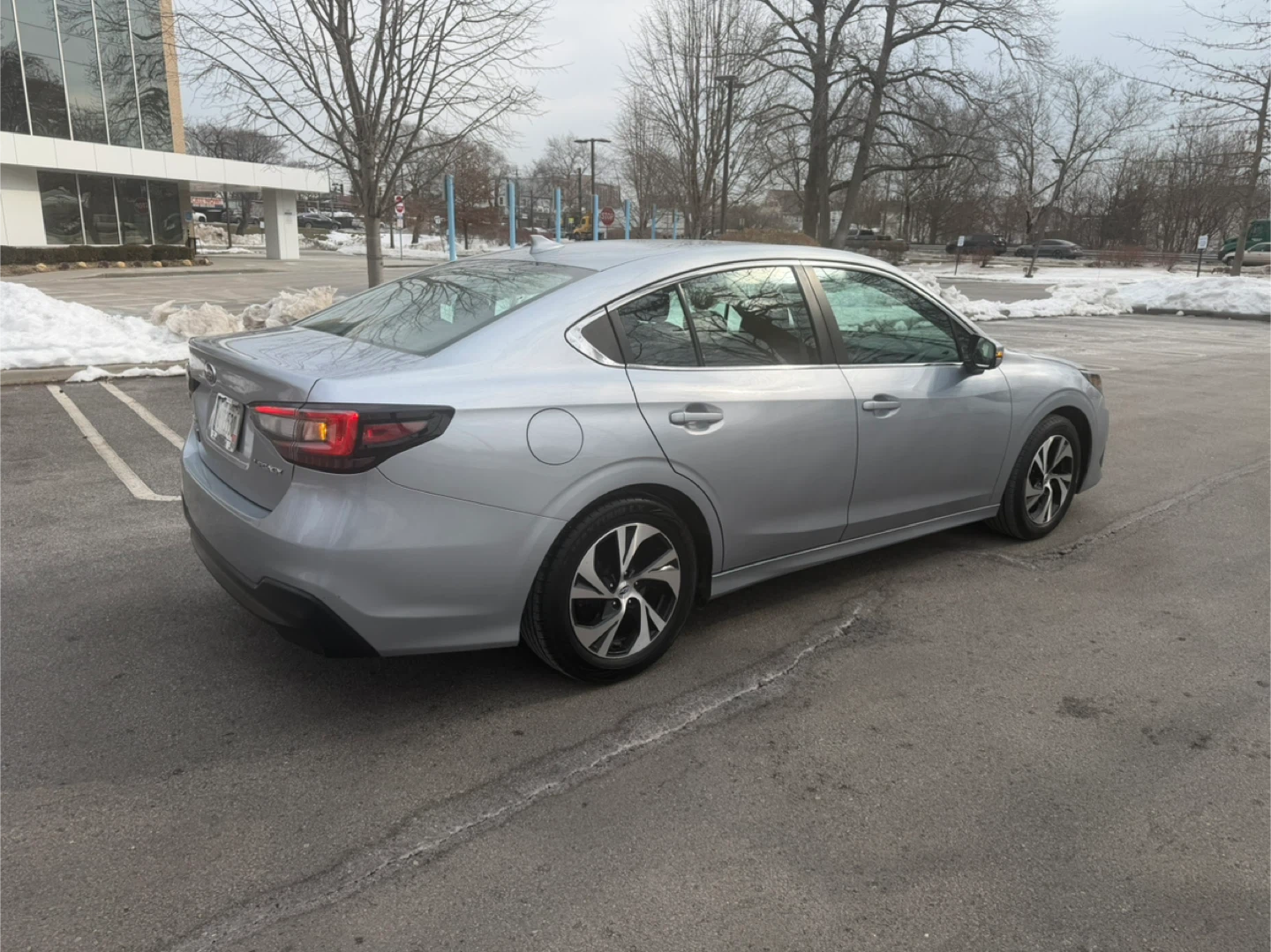 Silver Subaru Legacy Sedan - photo 4