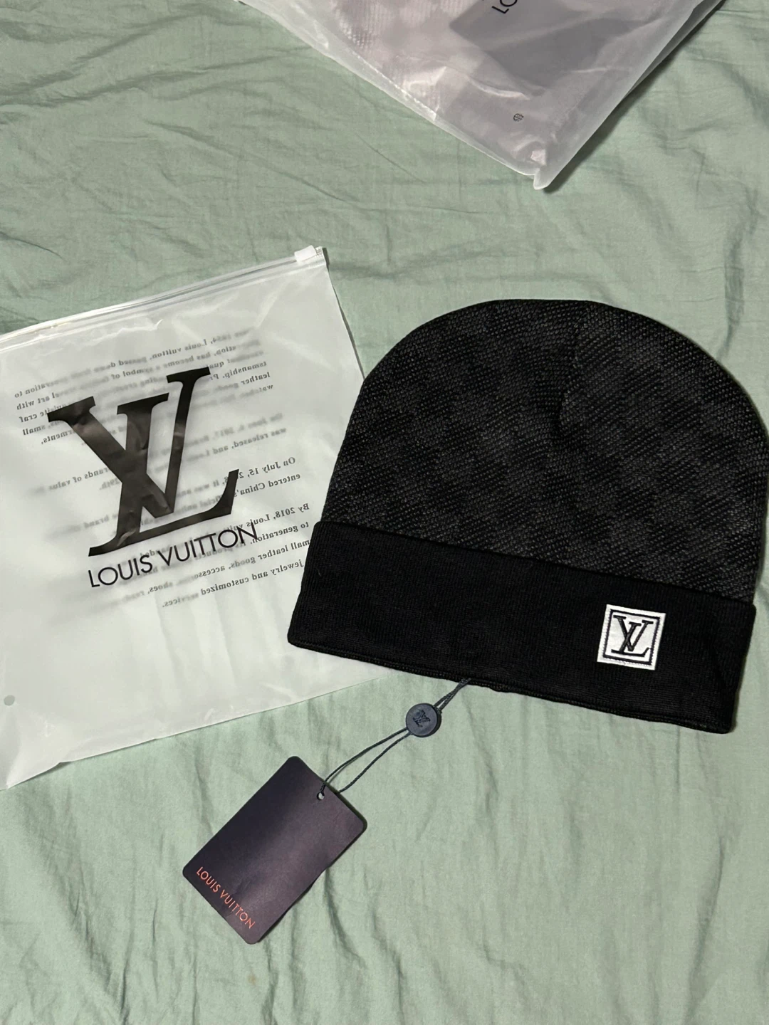 Multiple Louis Vuitton Beanie - photo 2