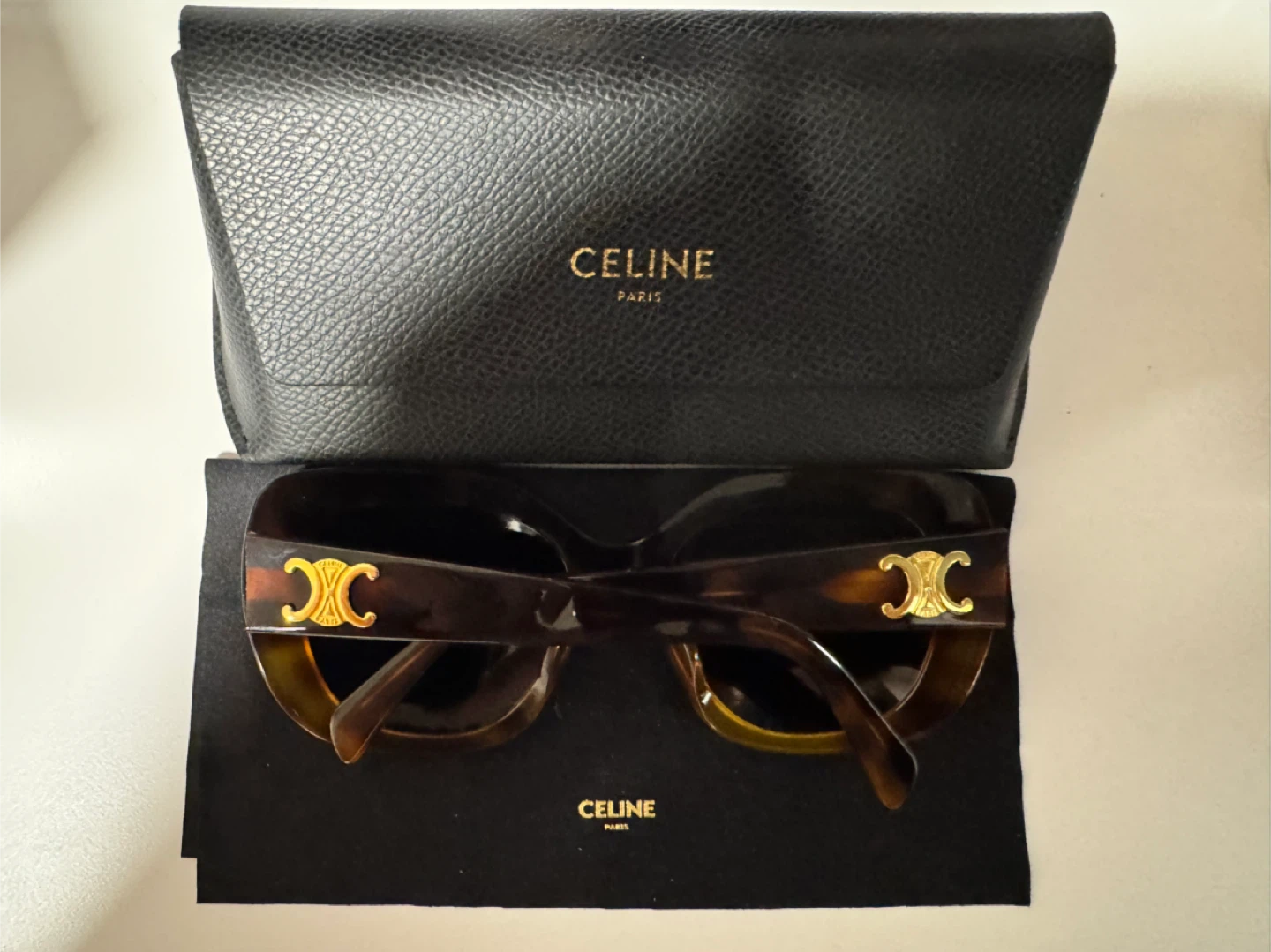 CELINE PARIS Tortoise Shell Sunglasses - photo 2