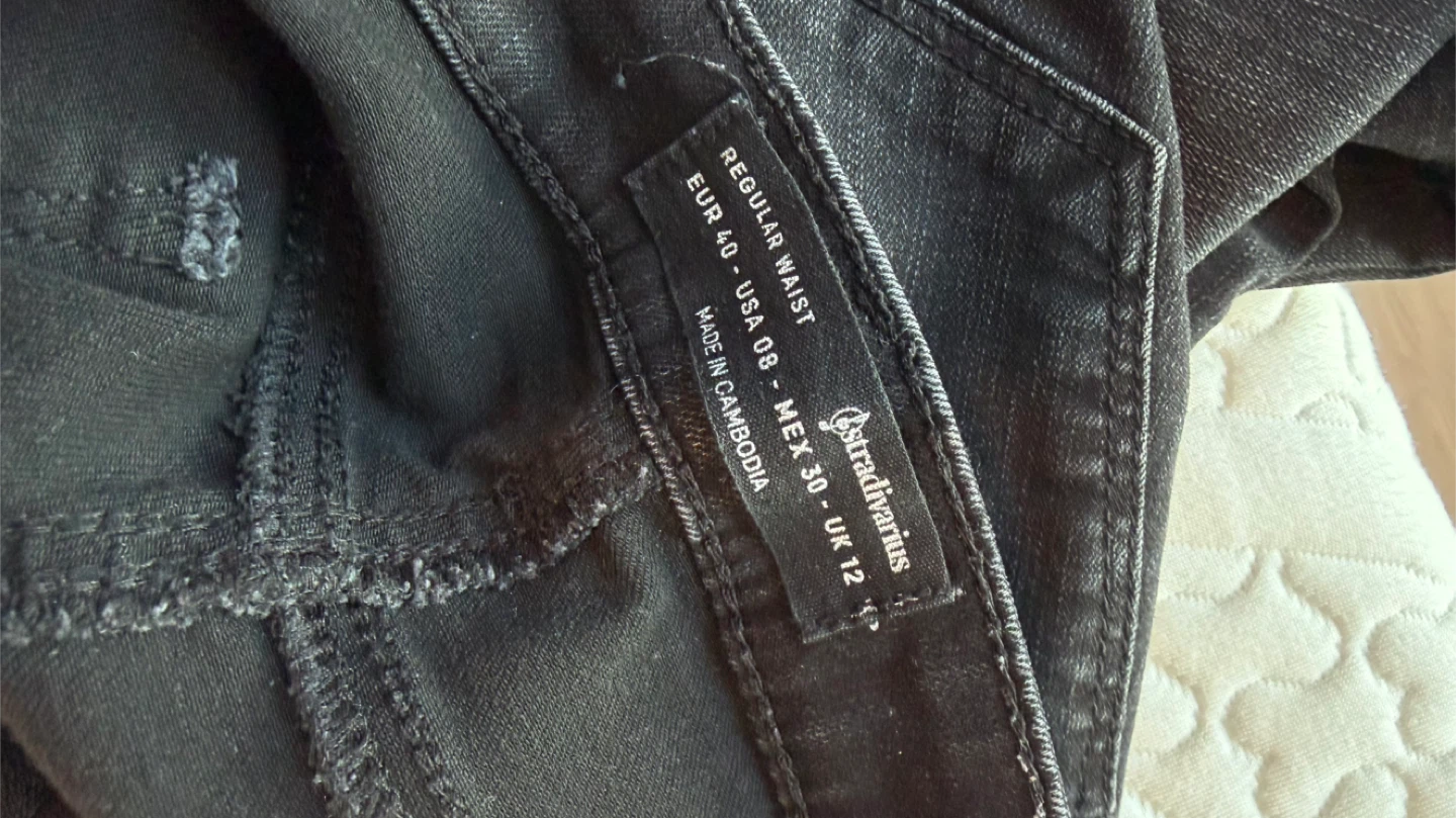 Stradivarius Black Regular Waist Jeans Size 08 - photo 2