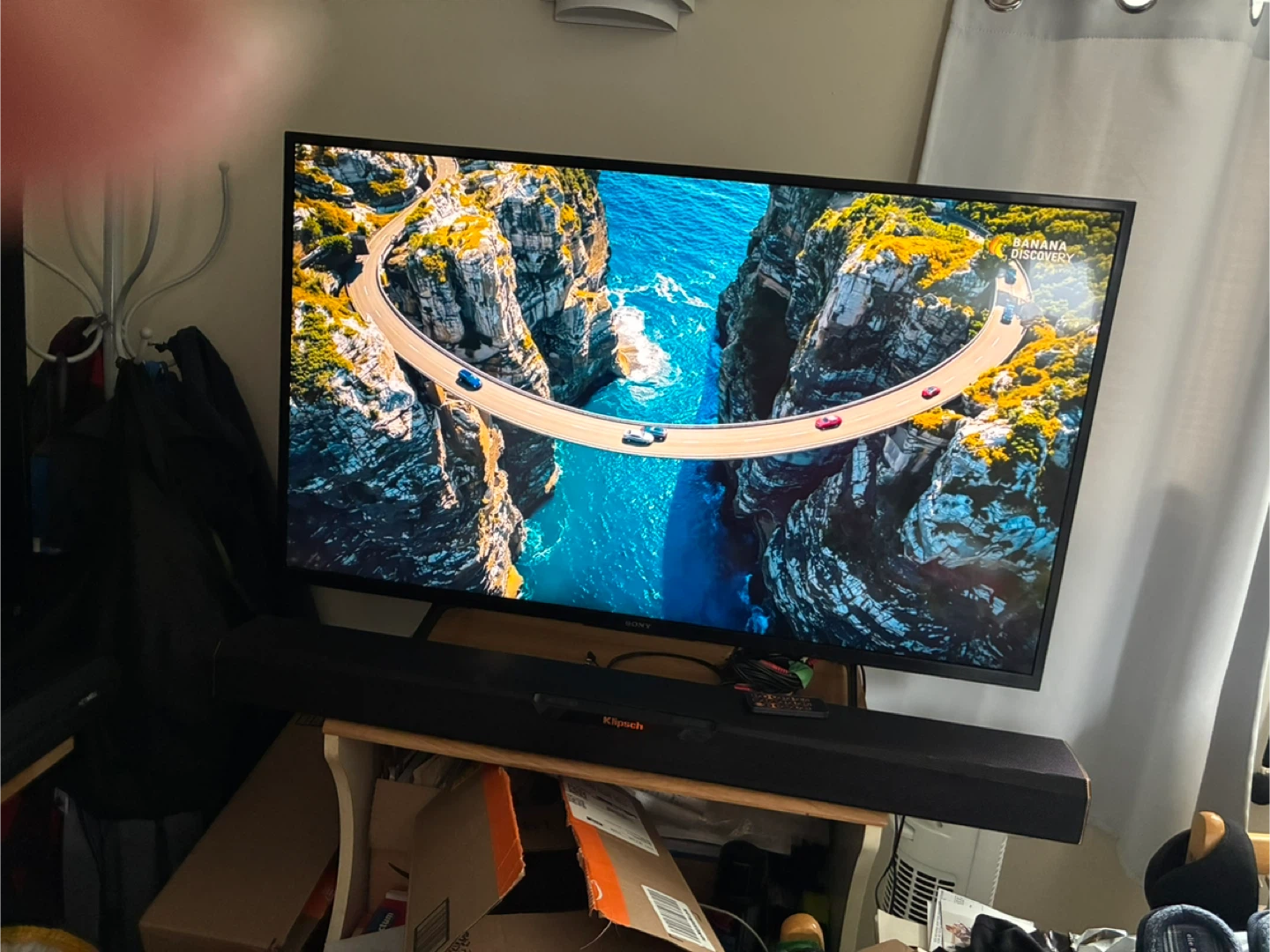 Sony XBR-43X800H 43-inch Smart TV - photo 4