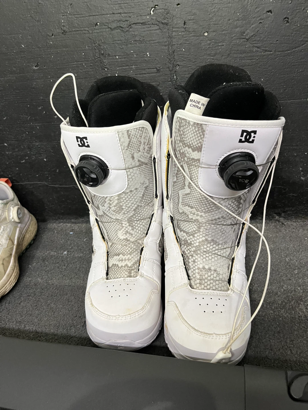 DC WOMEN'S LOTUS BOA® SNOWBOARD BOOTS 7