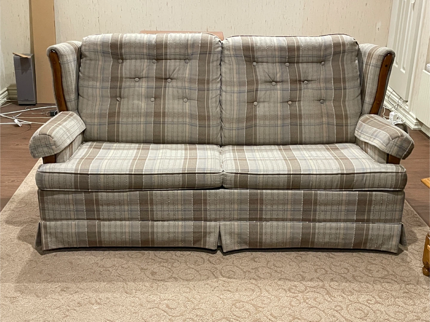 Two Matching Kroehler Sofa Beds - photo 2