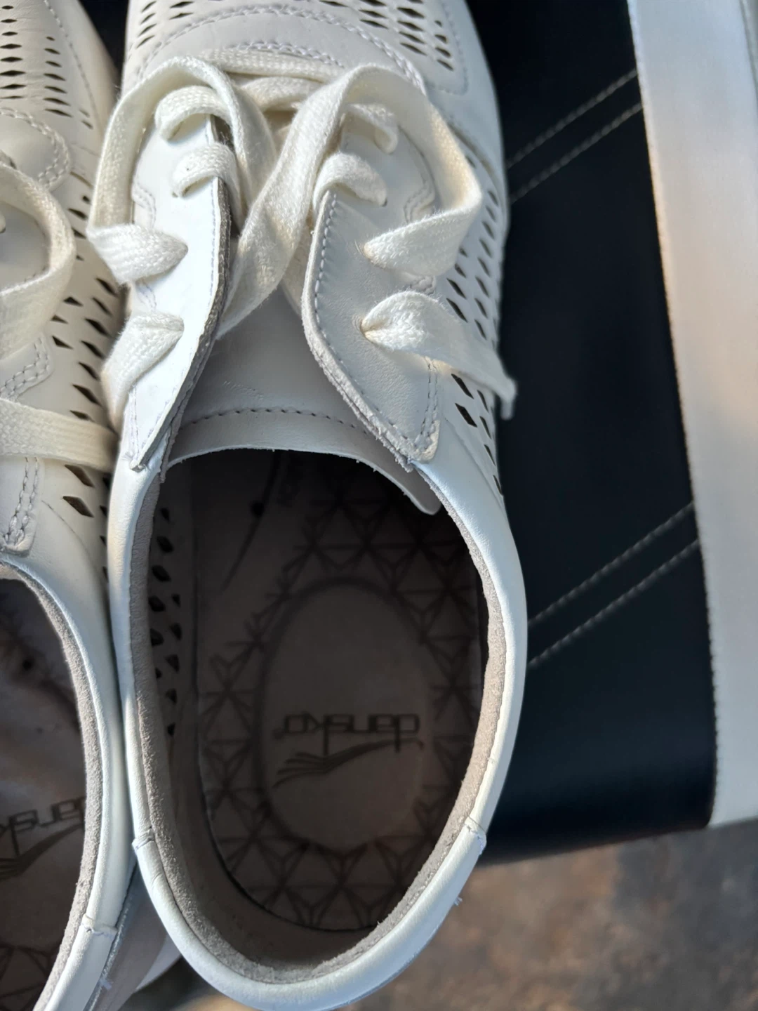 Shoes for adults - photo 2