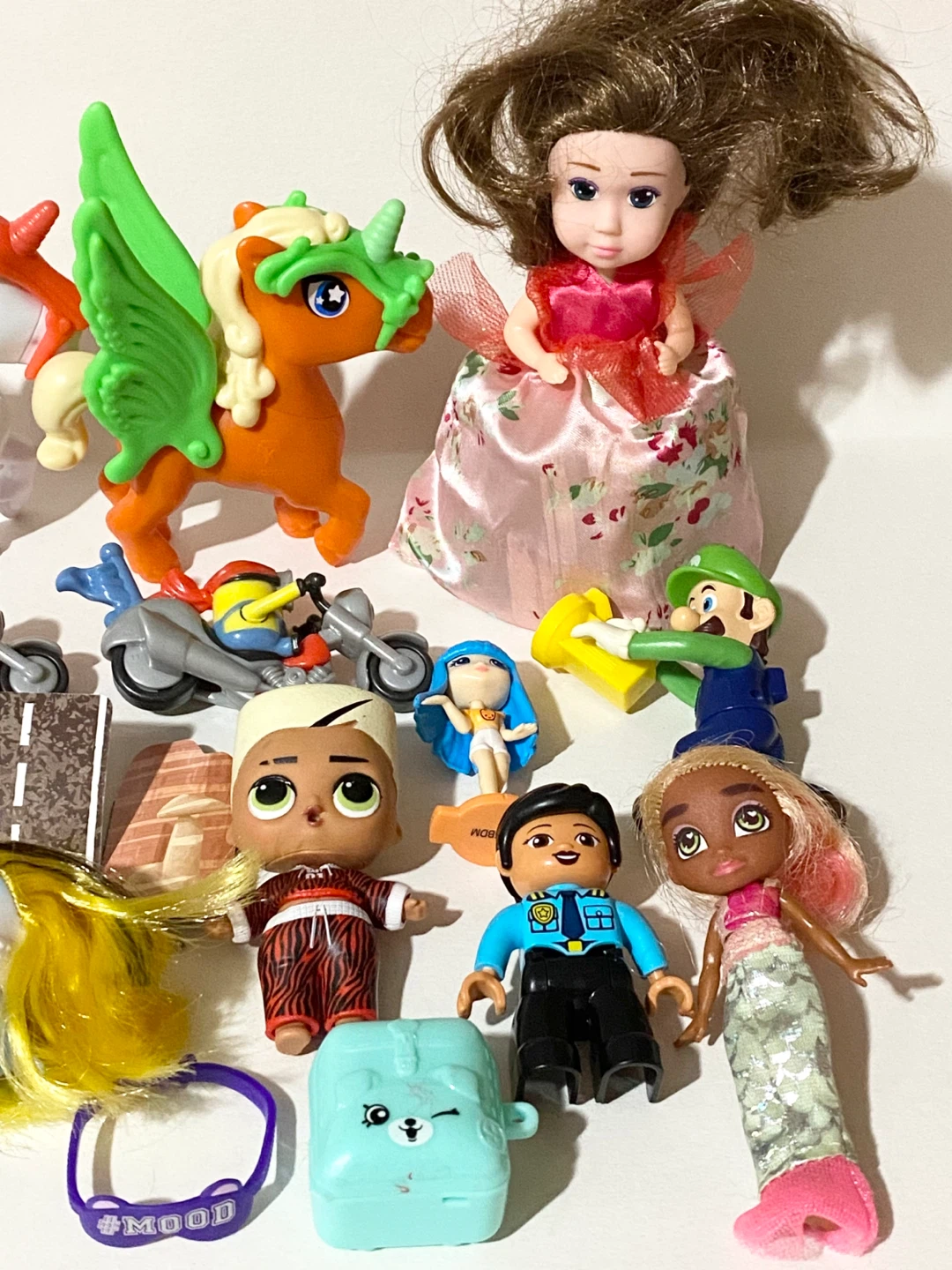 Assorted Kids Toy Figurines and Happy Meal Toys - photo 3