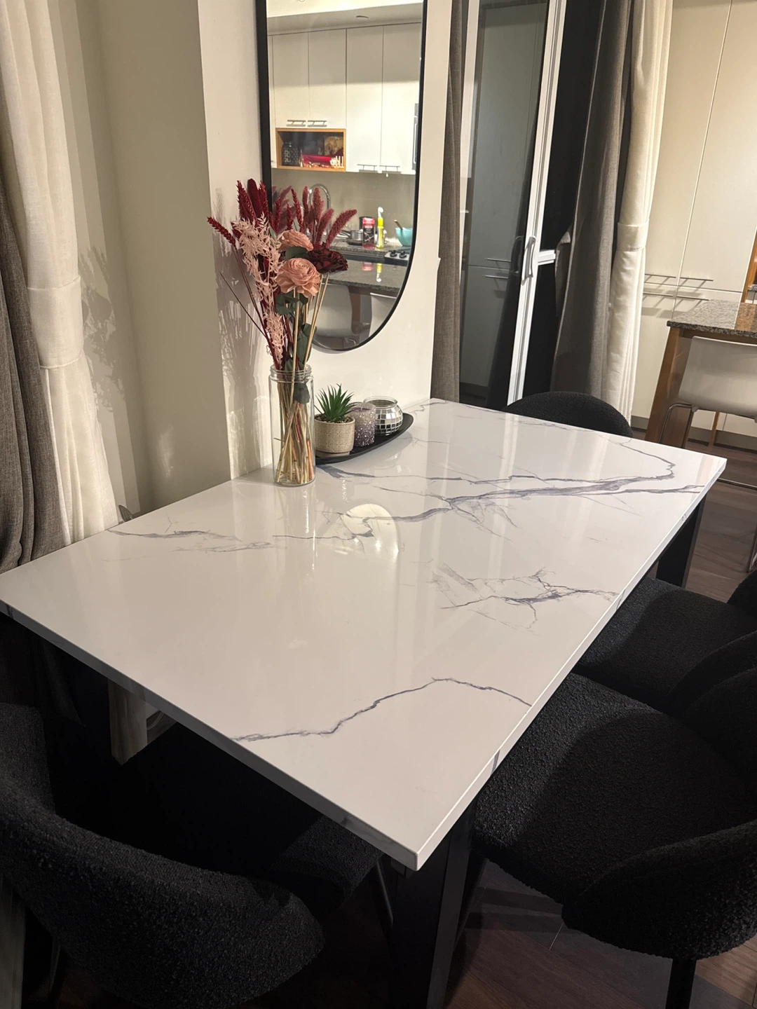 Marble top dining table (No Chairs) - Open to reasonable offers - photo 2