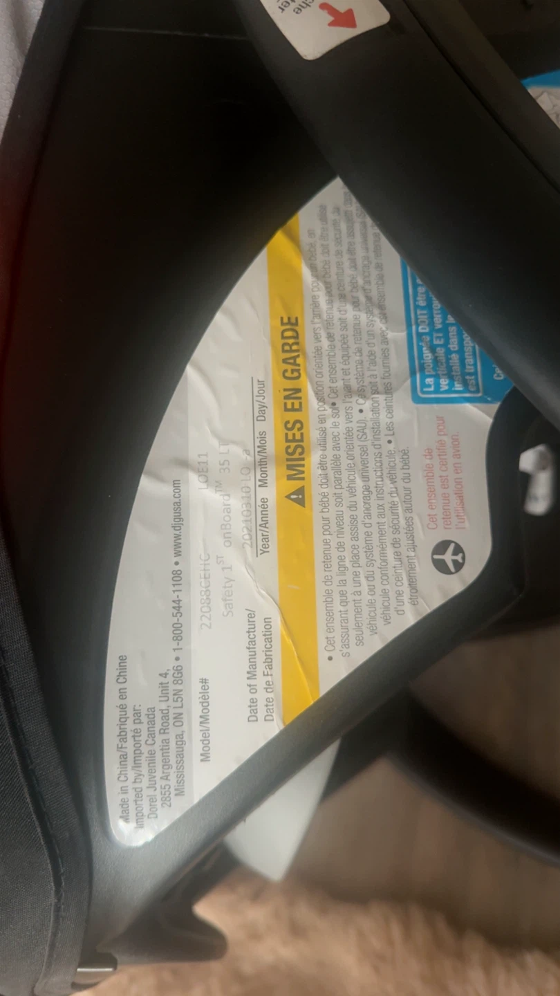 Safety 1st OnBoard 35 infant car seat with base - photo 3