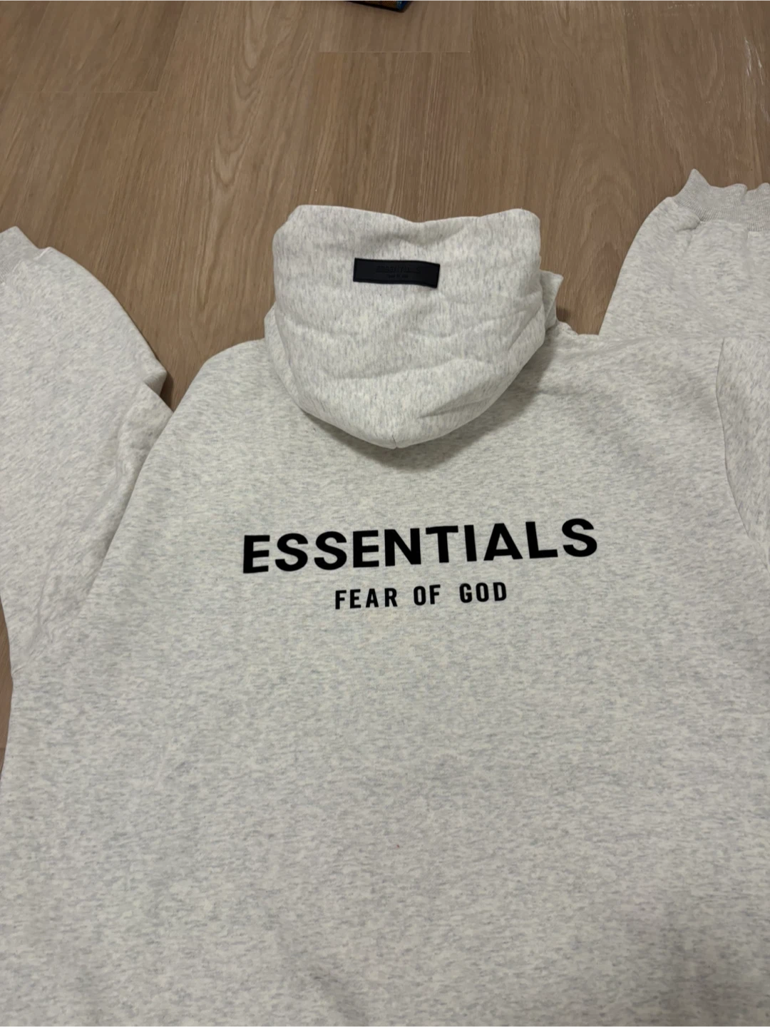 Fear of God Essentials Hoodie and Sweatpants Set - photo 4