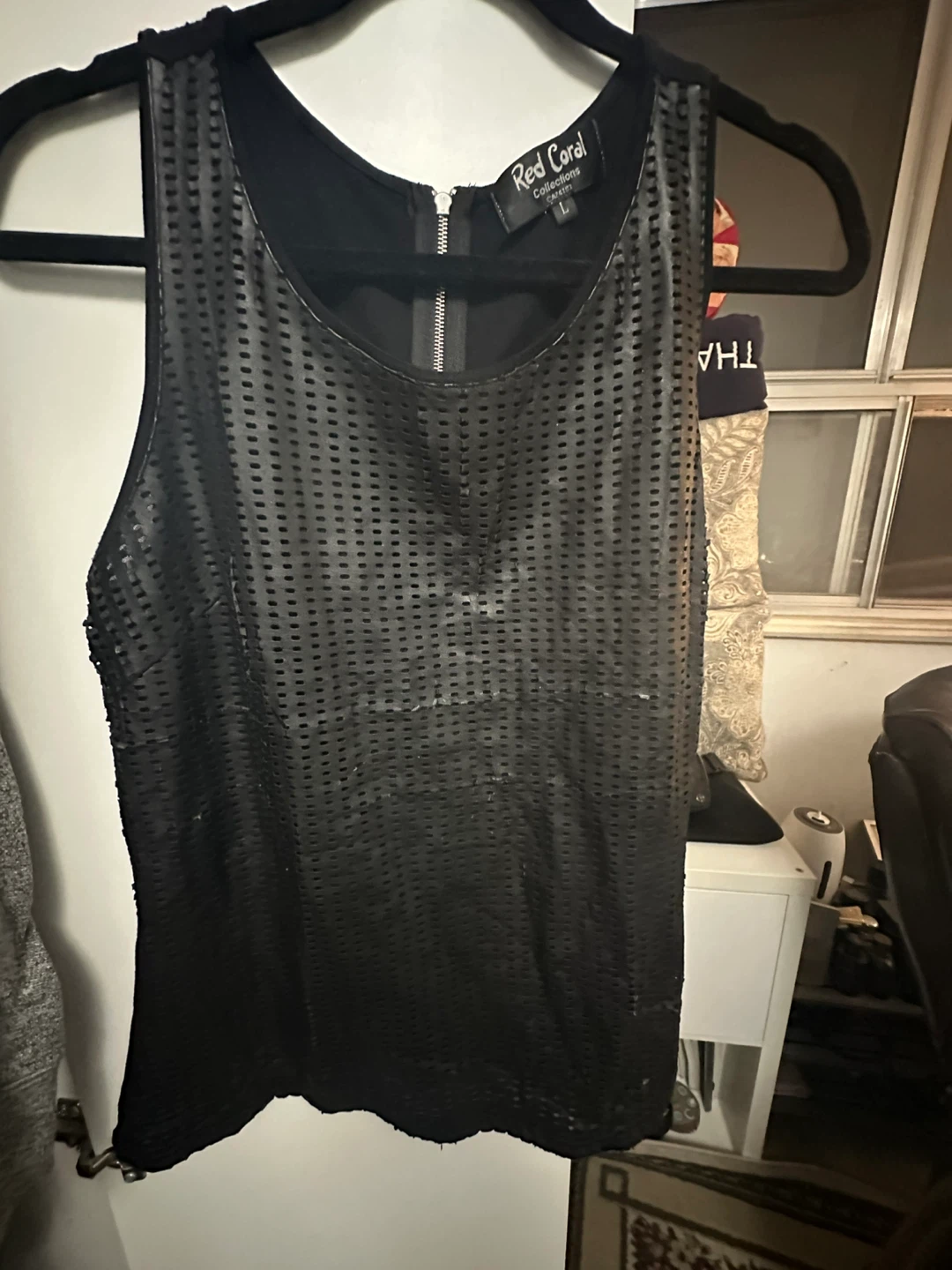 Red Coral Collections Black Perforated Tank Top Size L