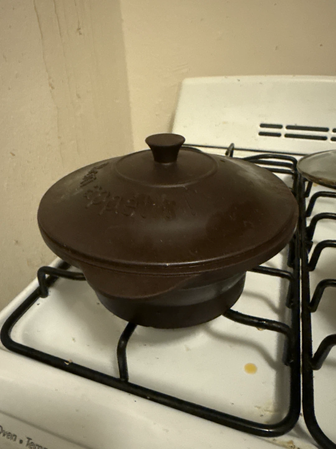 Steaming silicon pot