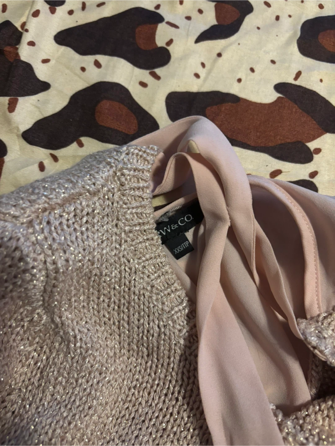 Wiwn & Co. Pink Knit Sweater with Bow Detail - photo 2