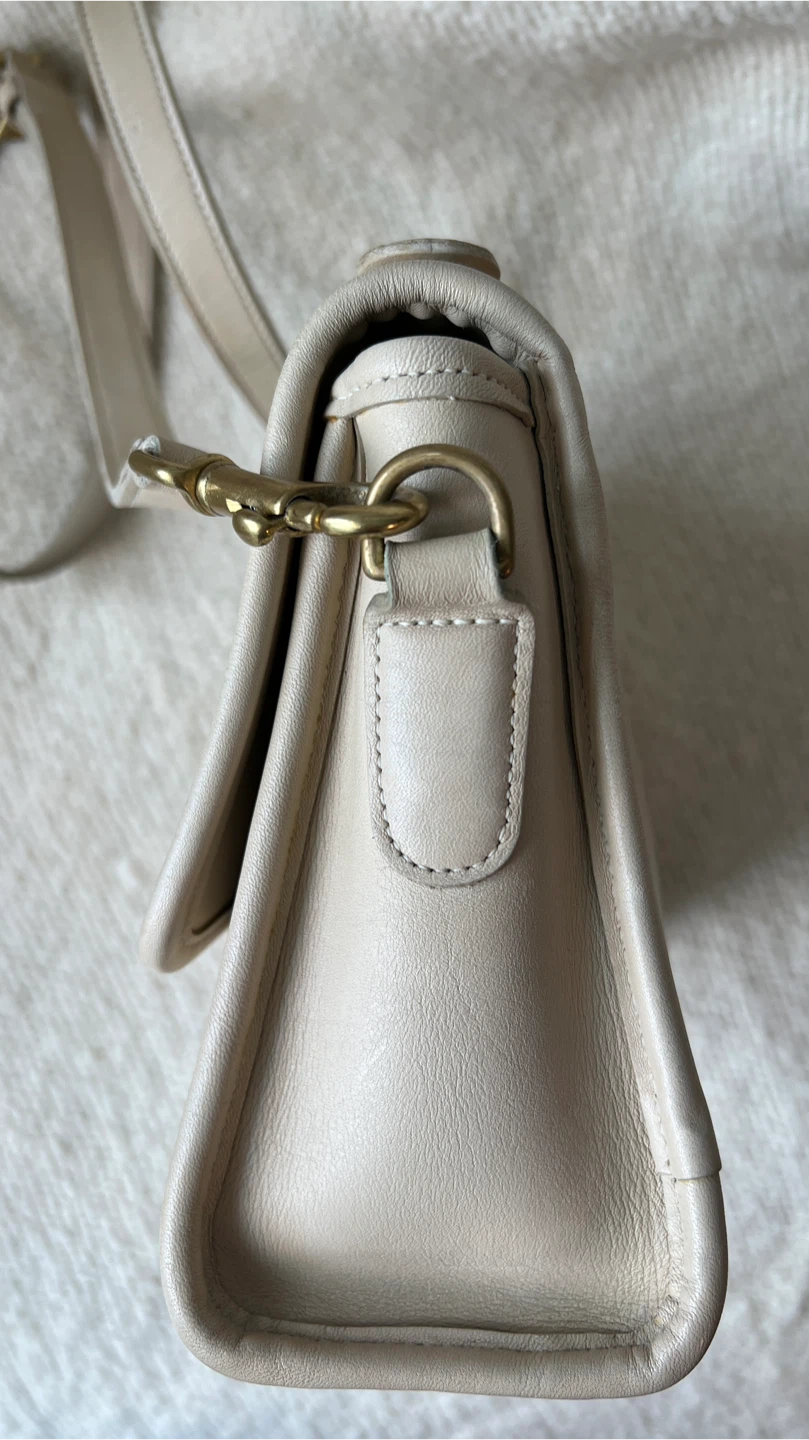 Vintage Coach Court Bag – Style 9870 – Cream - photo 4