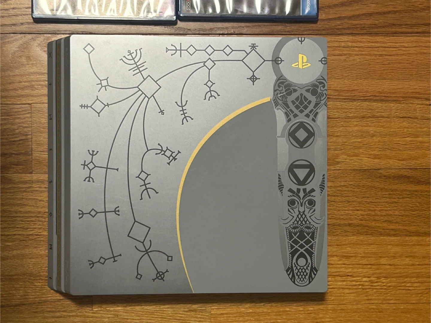 PlayStation 4 Pro God of War Edition
