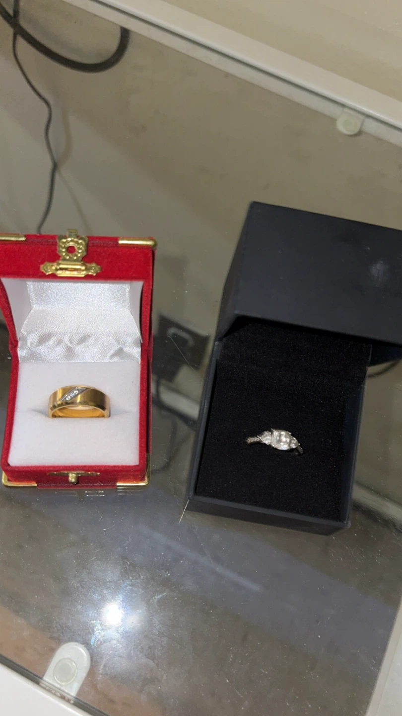 Kay Jewelers 10k Gold Diamond Wedding Band & Engagement Ring